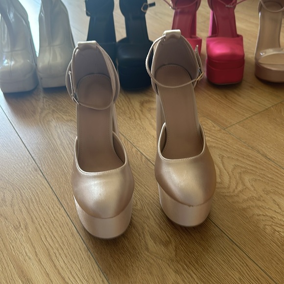 Satin platform heels - Picture 3 of 7